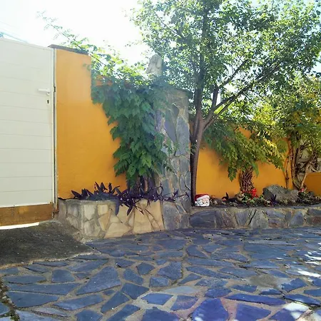 Doris Holiday home